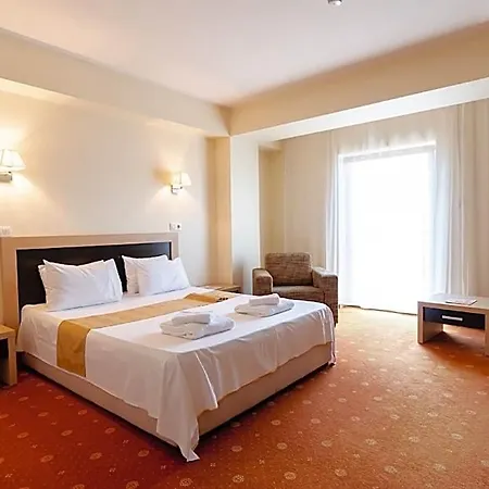 Hotel Oxford Inn&suites 3*