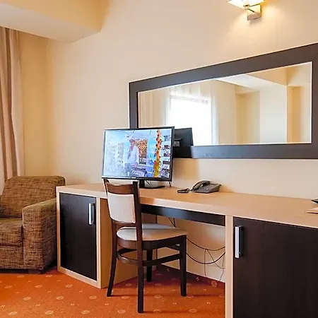 Oxford Inn&suites Timişoara