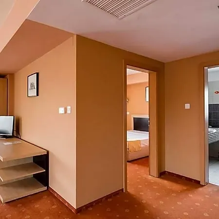 Oxford Inn&suites Timişoara